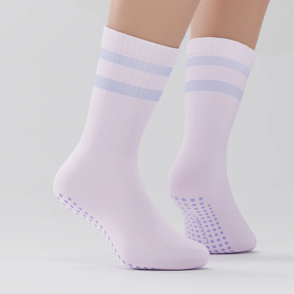 Essential Grip Socks - Image 4